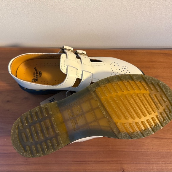 Dr. Martens White Leather Mary Jane style loafers - Picture 5 of 8